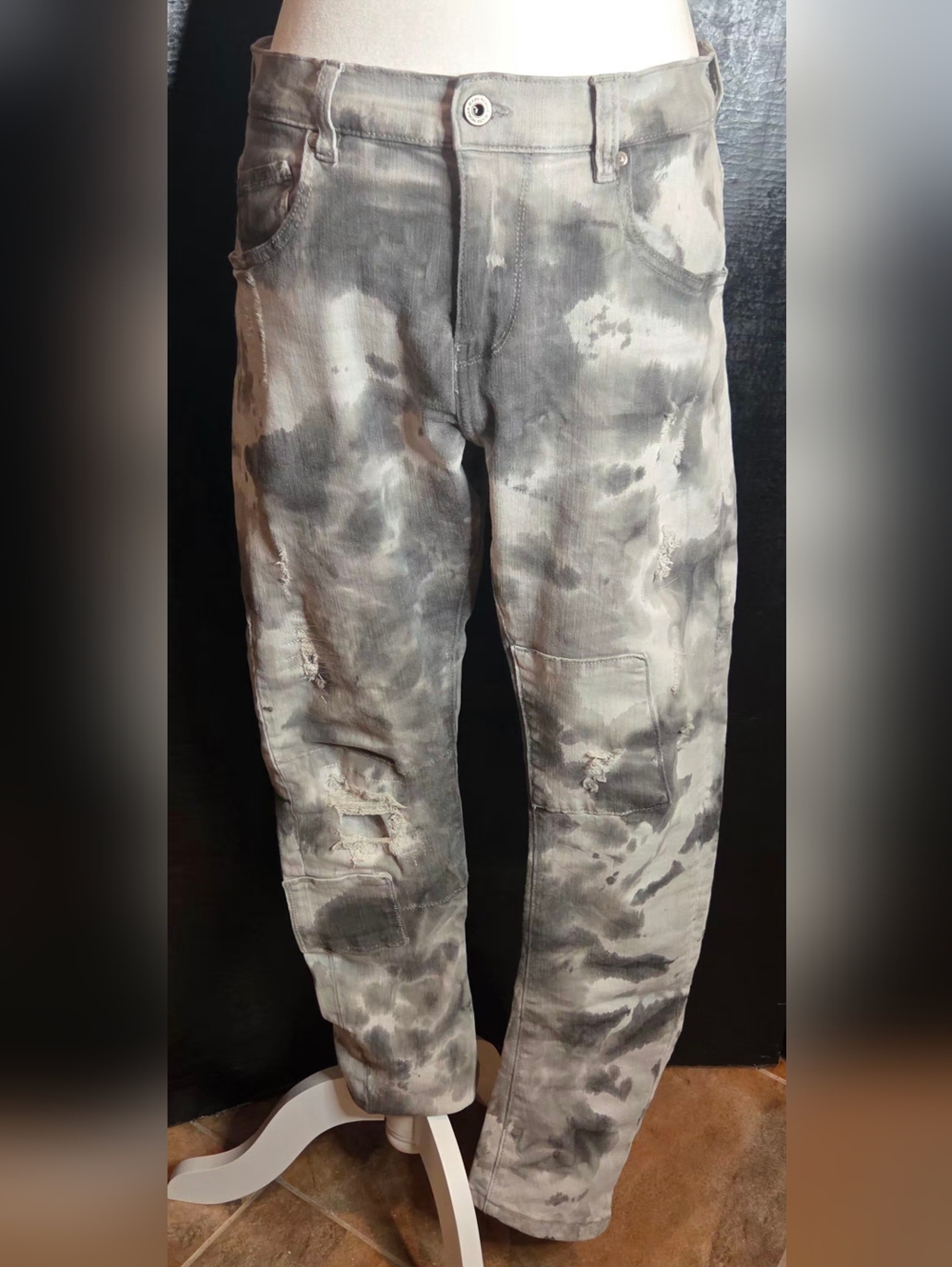 Sexy Woman Italy SW1207 Grey Tie Dye Distressed Boyfriend Jeans